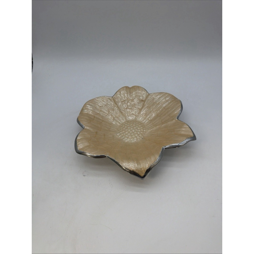 Julia Knight Pair Of 5" Signed Mother Of Pearl Bowls Vintage